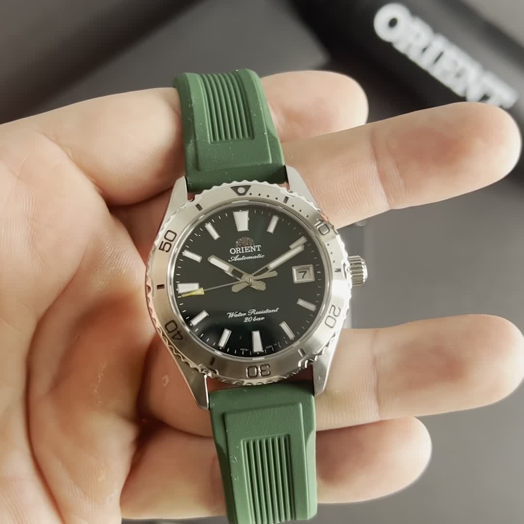 ORIENT Sport_AC0Q Mako 40mm__RA-AC0Q11E30B__unboxing